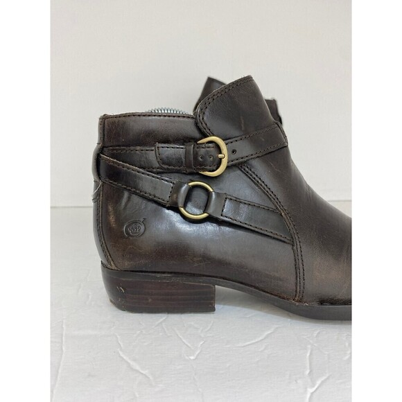 Born Boot Sz7 M Short Boots Brown Leather Women D86123 Brass Colored Buckle - Picture 5 of 8